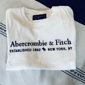 Abercrombie & Fitch Soft AF White Tee